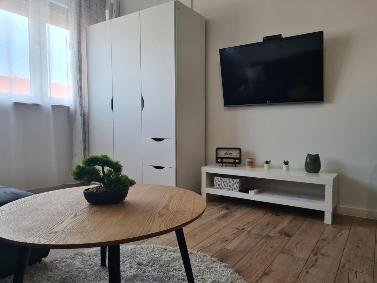 Apartman Id Donji Miholjac公寓 外观 照片